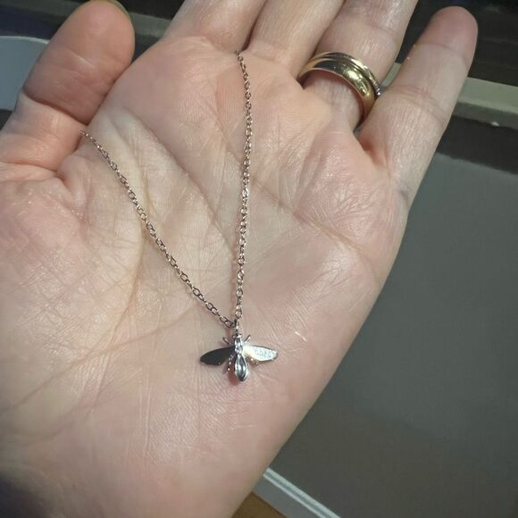 Bee Pendant Minimalist Necklace 925 Sterling Silver 18”+ 2” extension - Picture 2 of 3